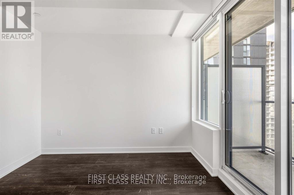 Photo 9 of 4510 115 Blue Jays Way, Toronto ON