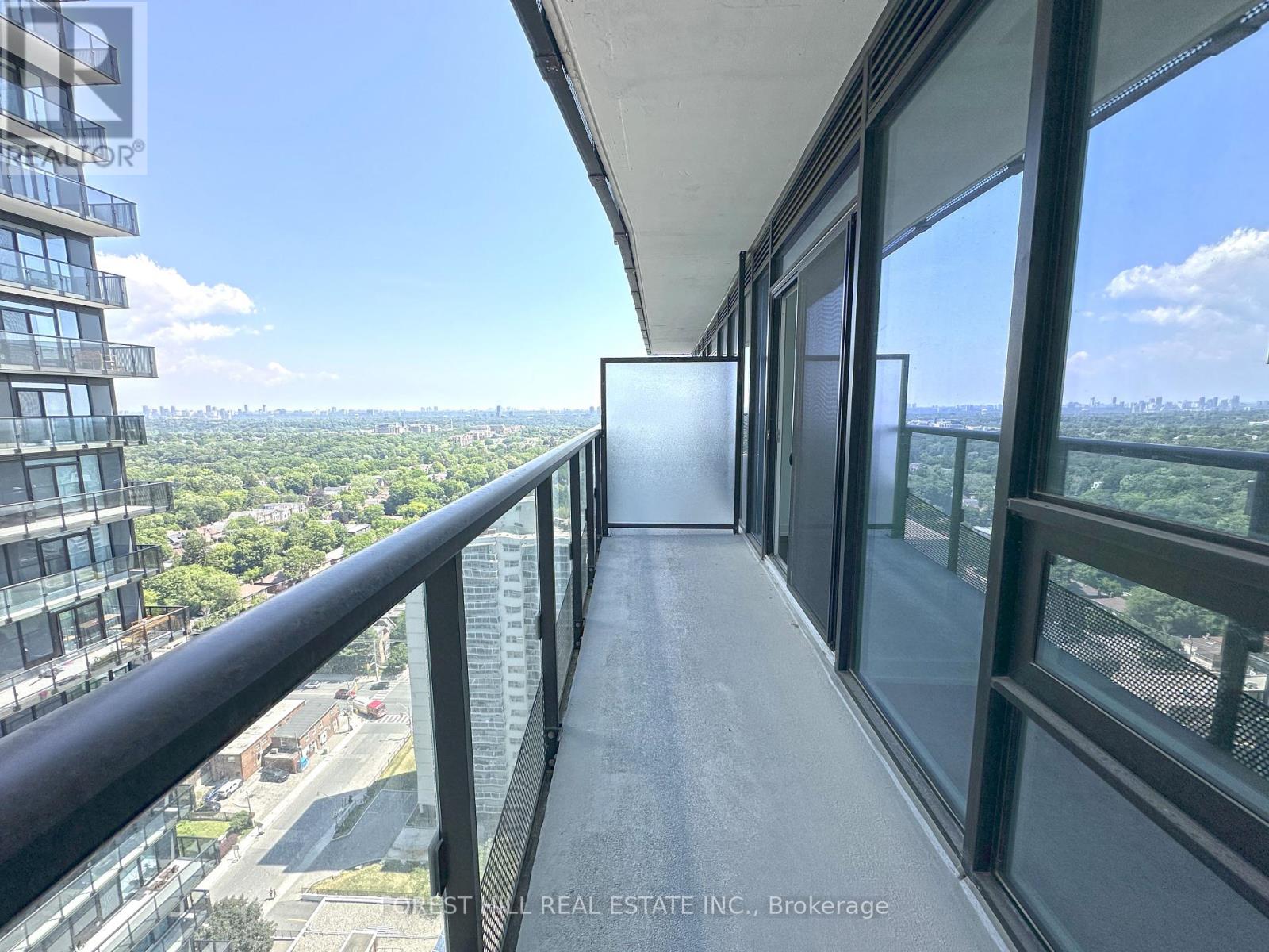 Photo 5 of 2408 127 Broadway Avenue, Toronto ON