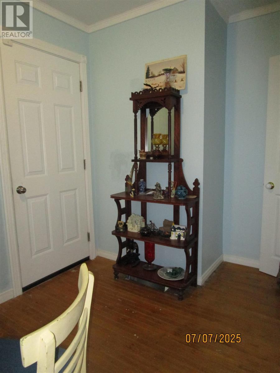 Photo 18 of 64 Curran Dr, Sault Ste Marie ON
