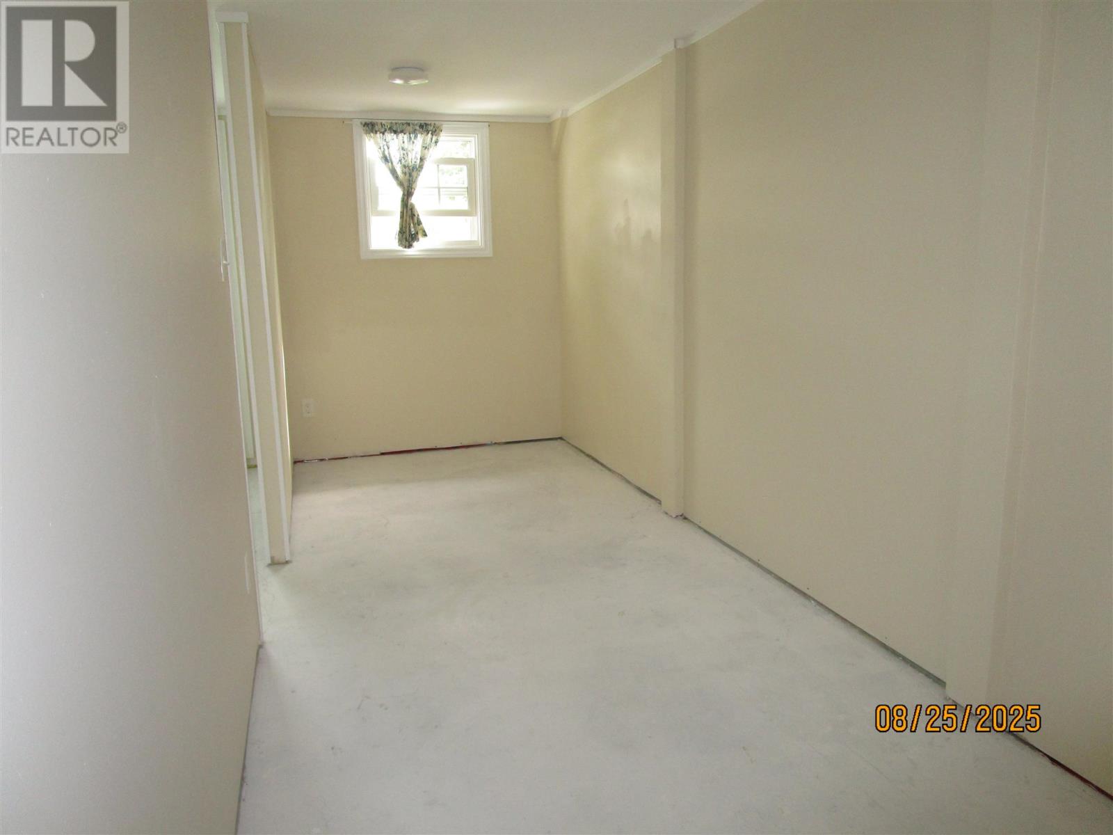 Photo 24 of 64 Curran Dr, Sault Ste Marie ON