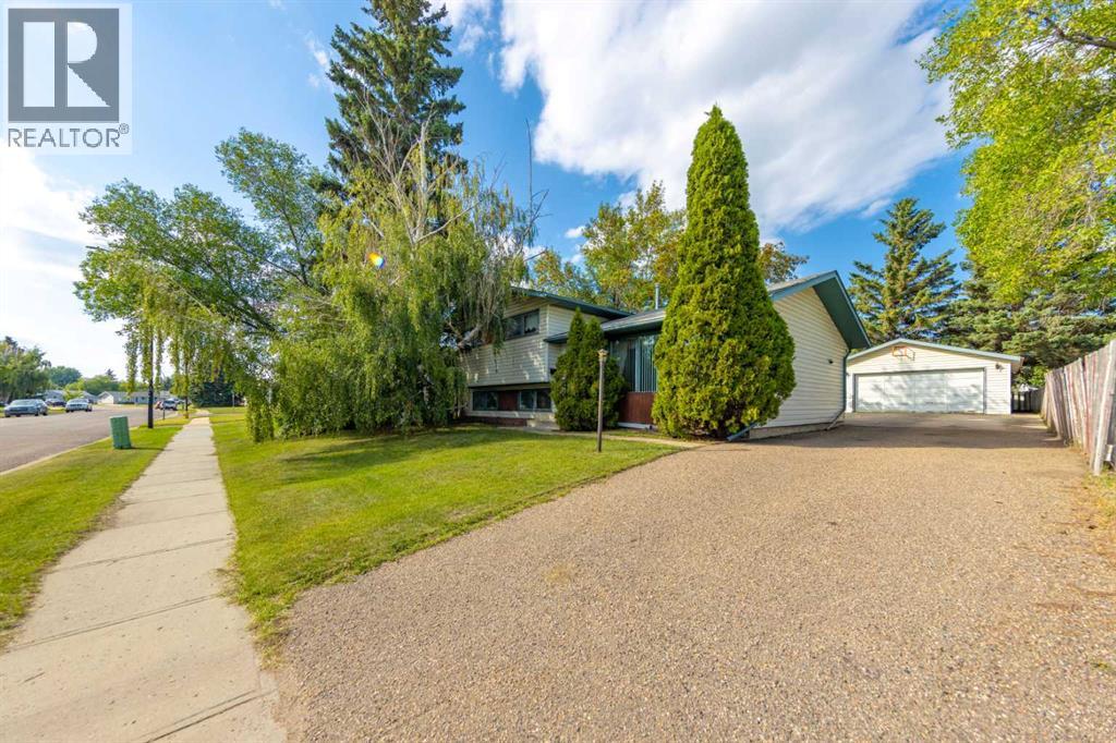 Photo 1 of 5204 32 Street, Lloydminster AB