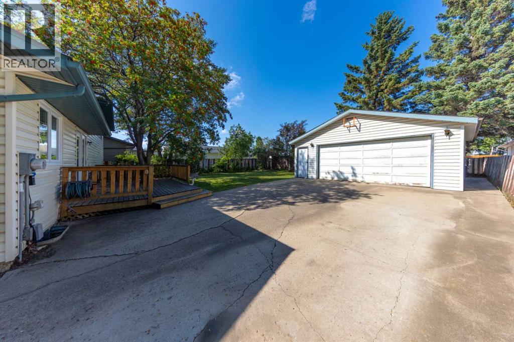 Photo 33 of 5204 32 Street, Lloydminster AB