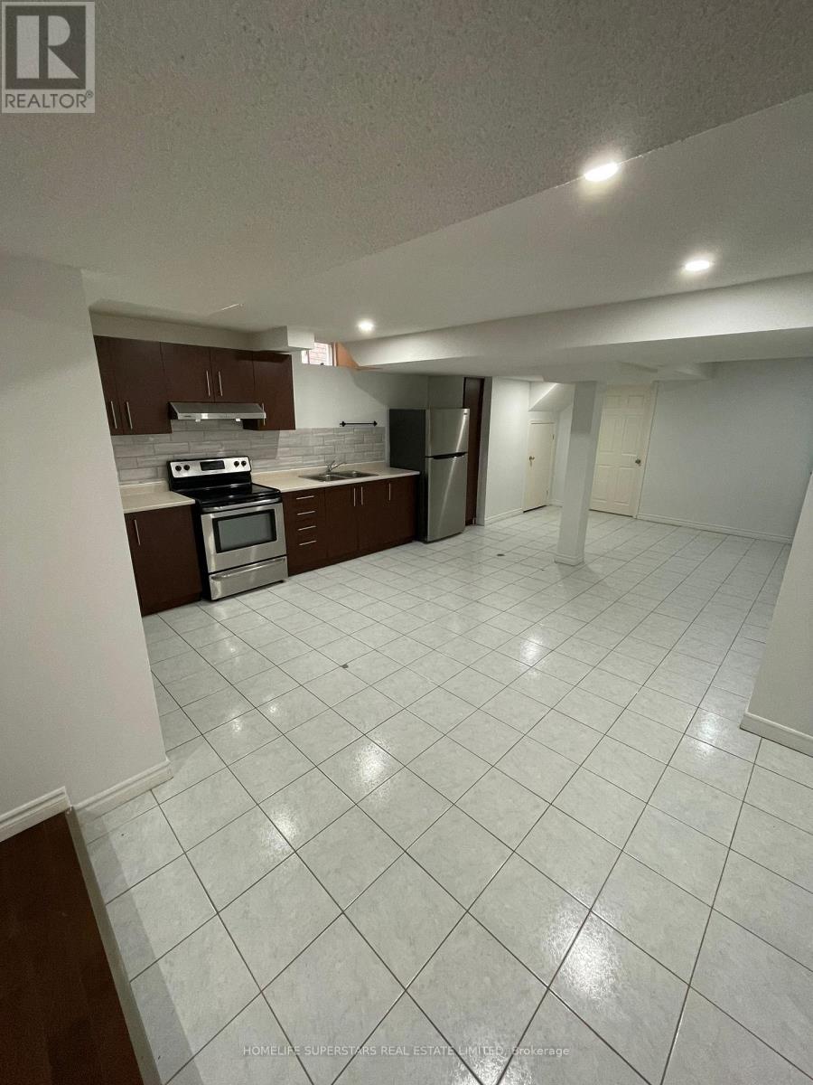 Photo 5 of Basement 11 Ferncliffe Crescent, Markham ON