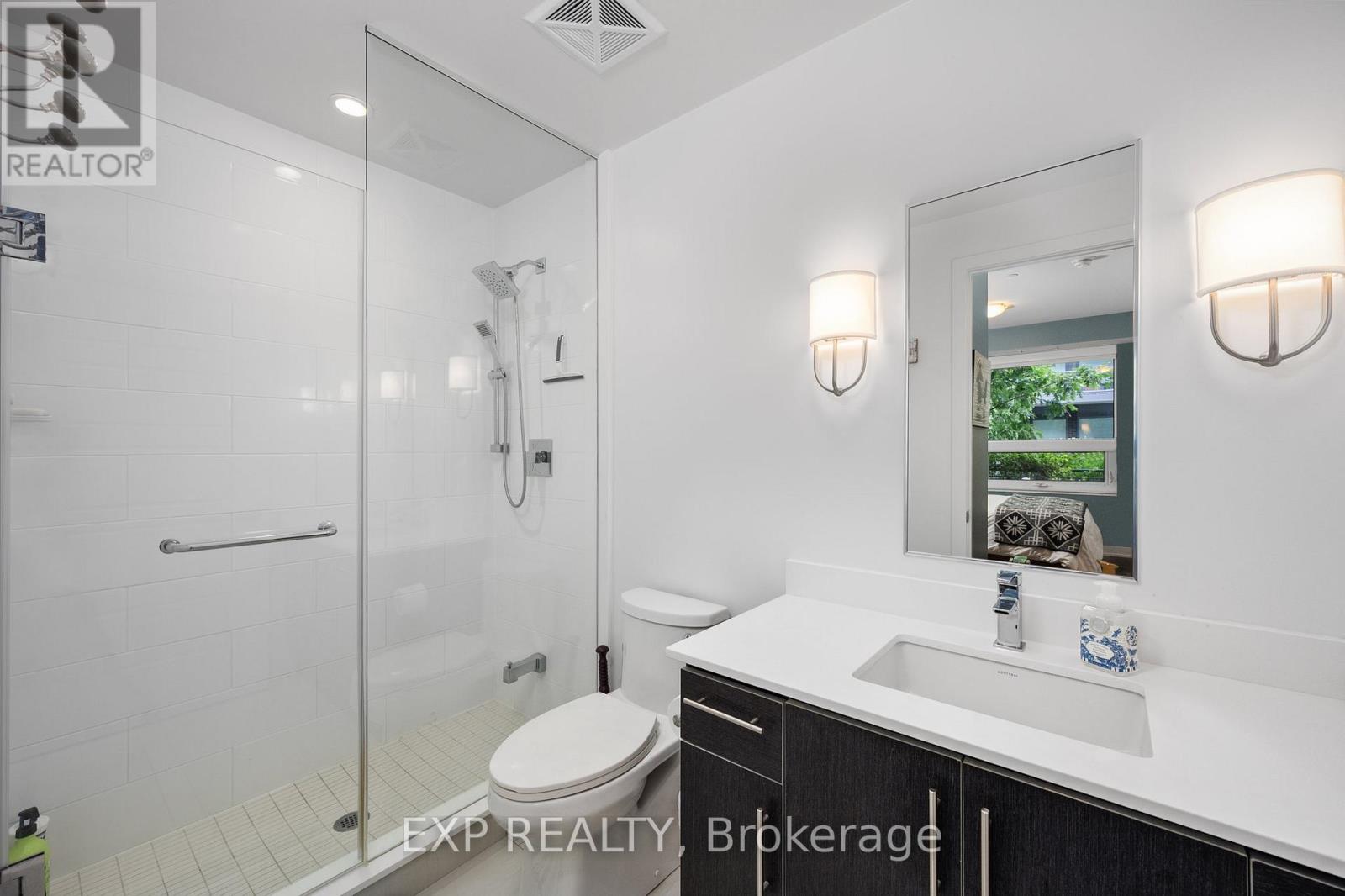 Photo 16 of B 107 271 Sea Ray Avenue, Innisfil ON