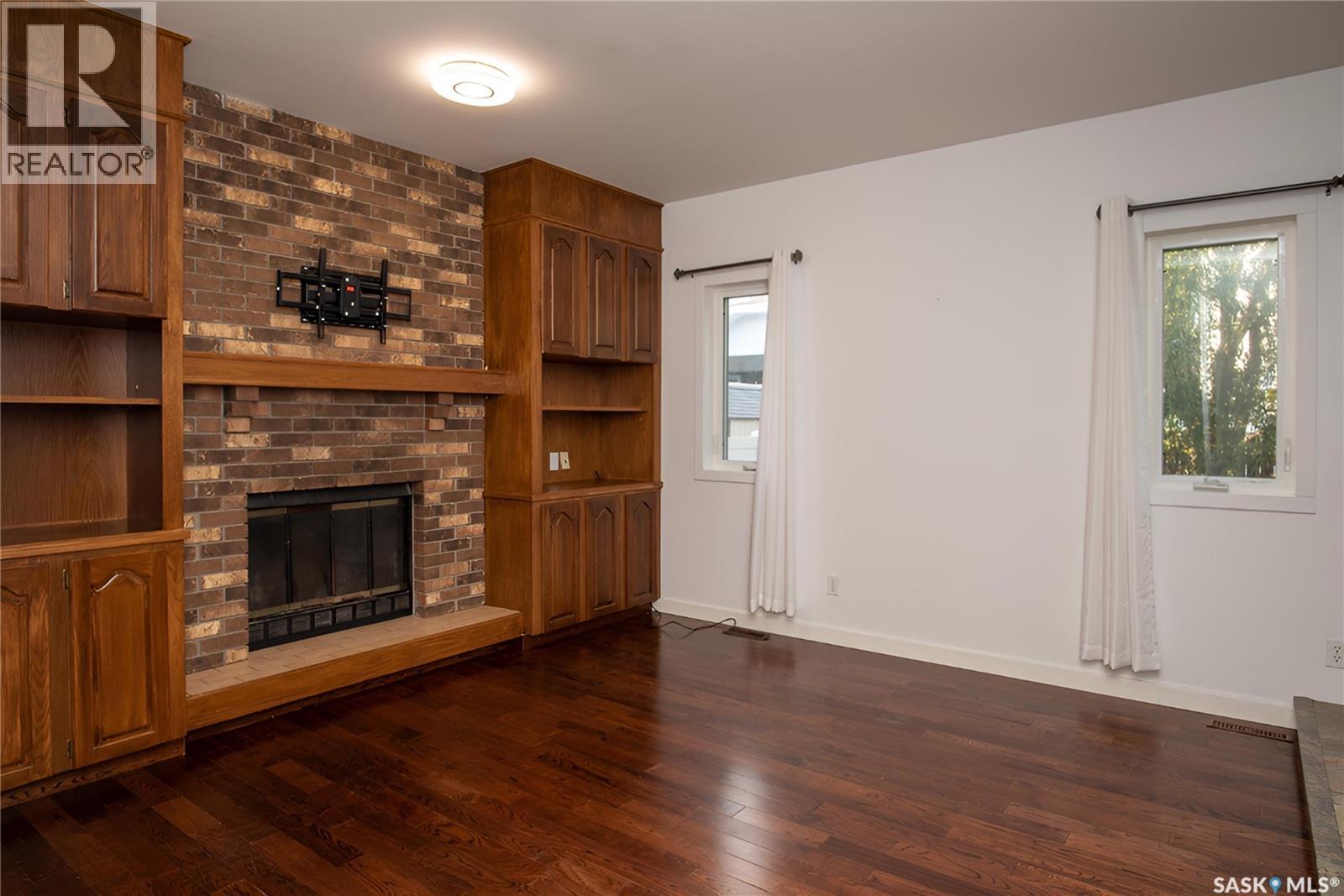 Photo 14 of 2715 Livingstone Bay E, Regina SK