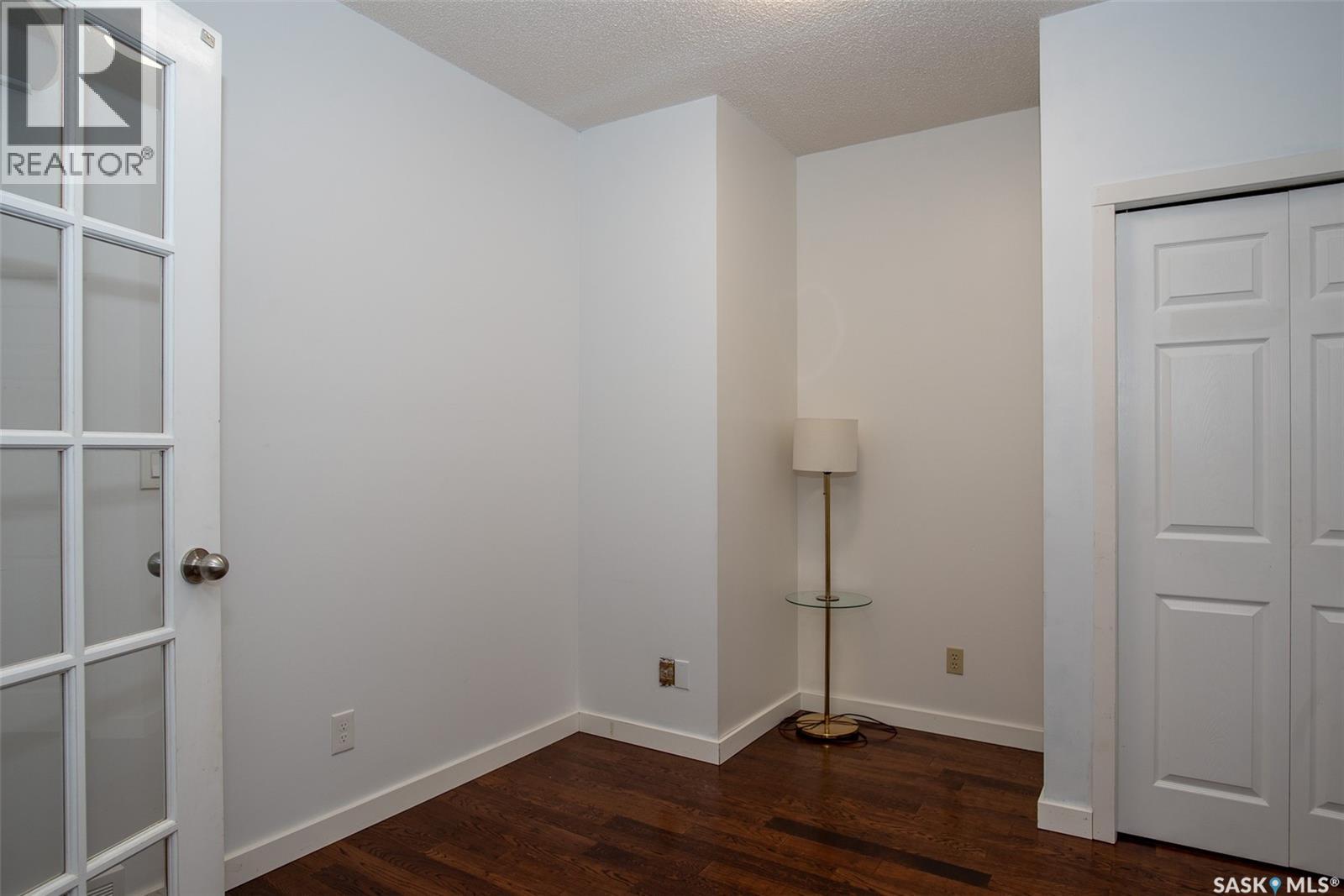 Photo 16 of 2715 Livingstone Bay E, Regina SK