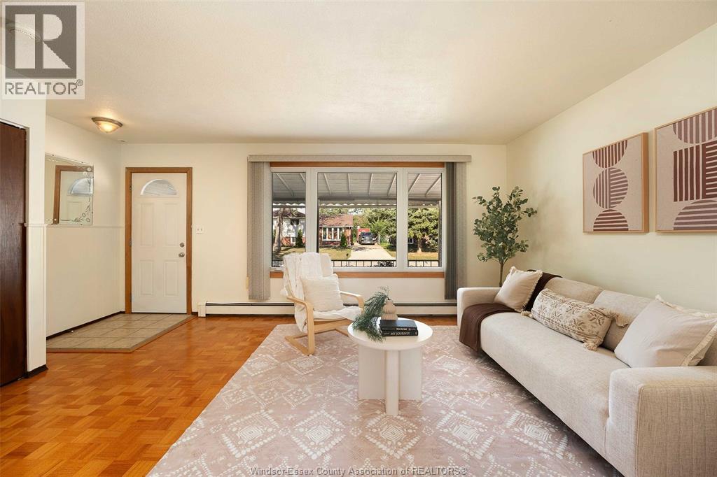 Photo 7 of 3117 Austen Drive, Windsor ON