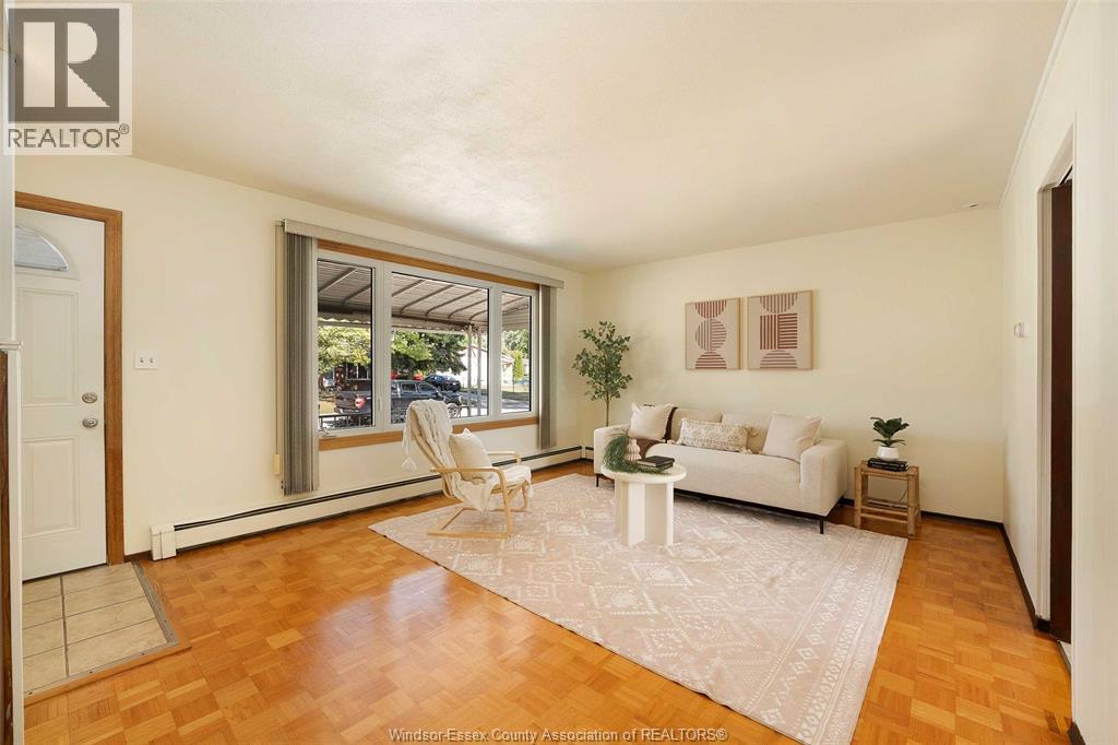 Photo 9 of 3117 Austen Drive, Windsor ON