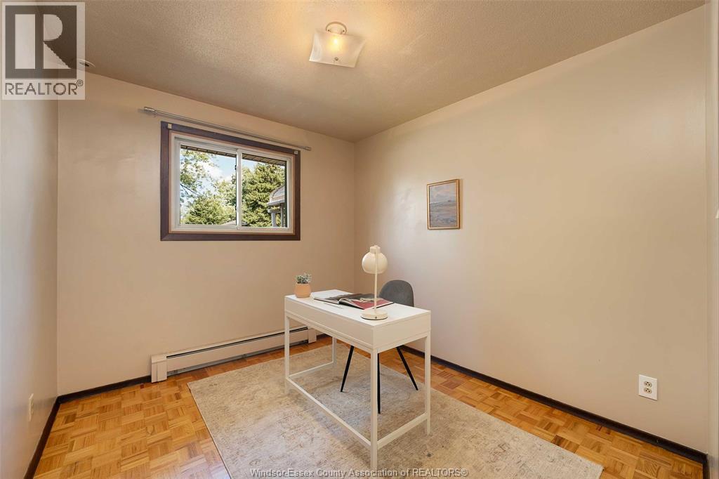 Photo 13 of 3117 Austen Drive, Windsor ON
