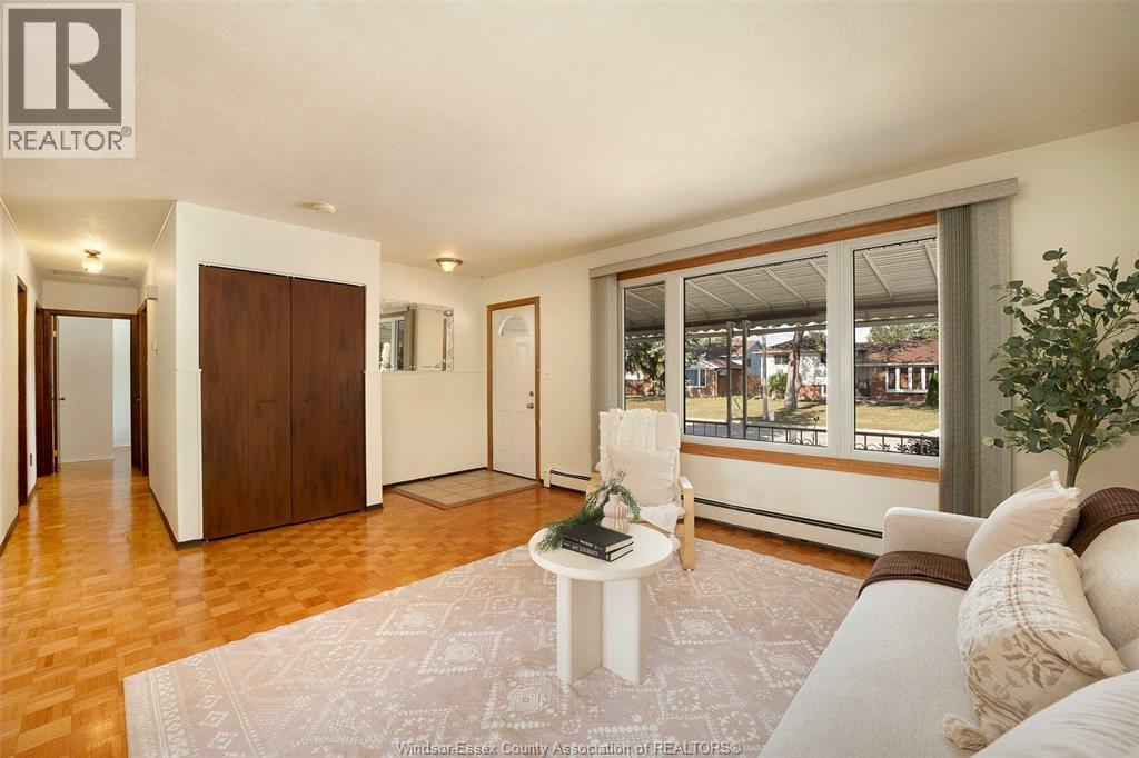 Photo 12 of 3117 Austen Drive, Windsor ON
