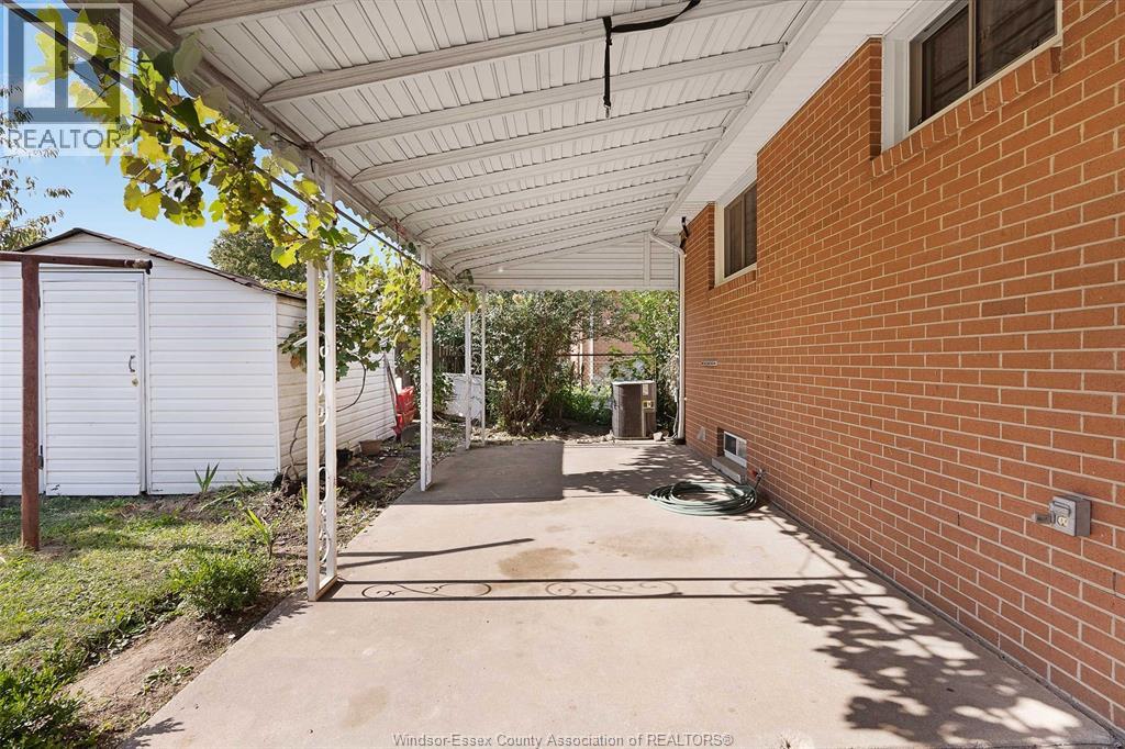 Photo 30 of 3117 Austen Drive, Windsor ON