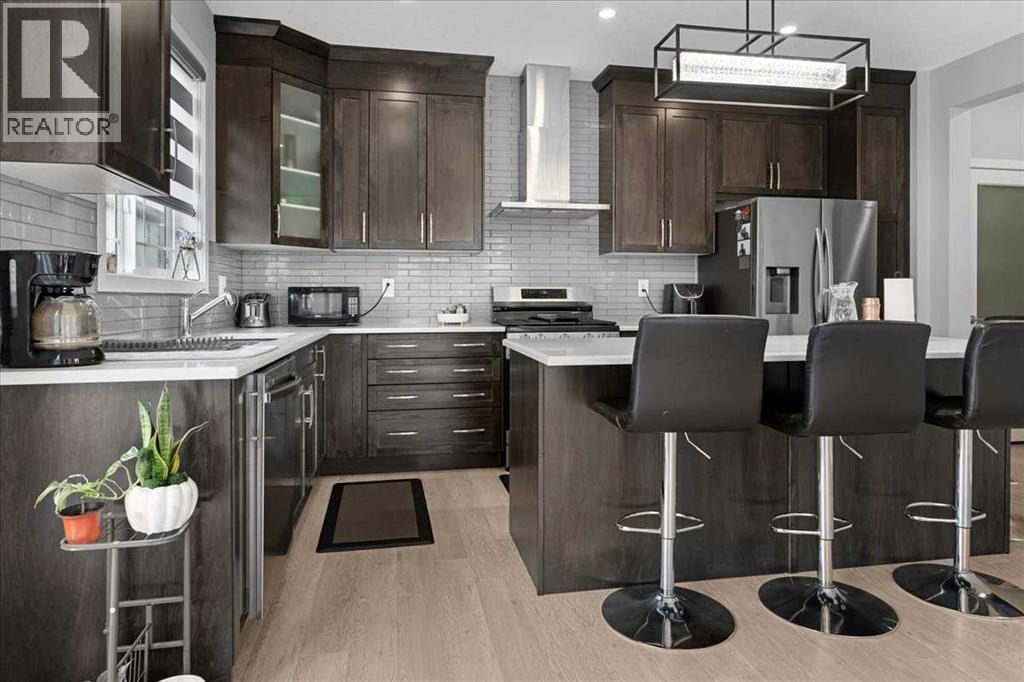 Photo 14 of 93 Yorkville Terrace Sw, Calgary AB