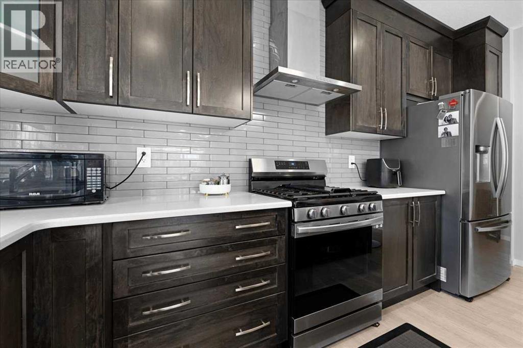 Photo 13 of 93 Yorkville Terrace Sw, Calgary AB