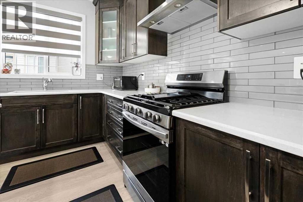 Photo 12 of 93 Yorkville Terrace Sw, Calgary AB