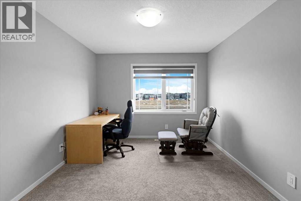 Photo 24 of 93 Yorkville Terrace Sw, Calgary AB