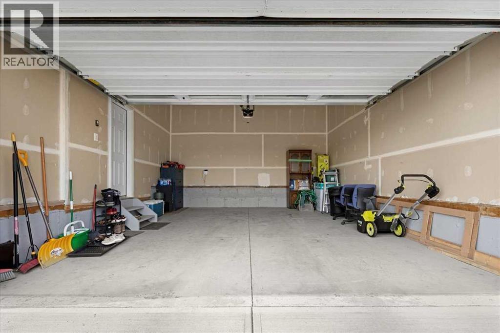 Photo 21 of 93 Yorkville Terrace Sw, Calgary AB