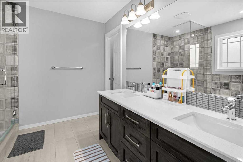 Photo 35 of 93 Yorkville Terrace Sw, Calgary AB