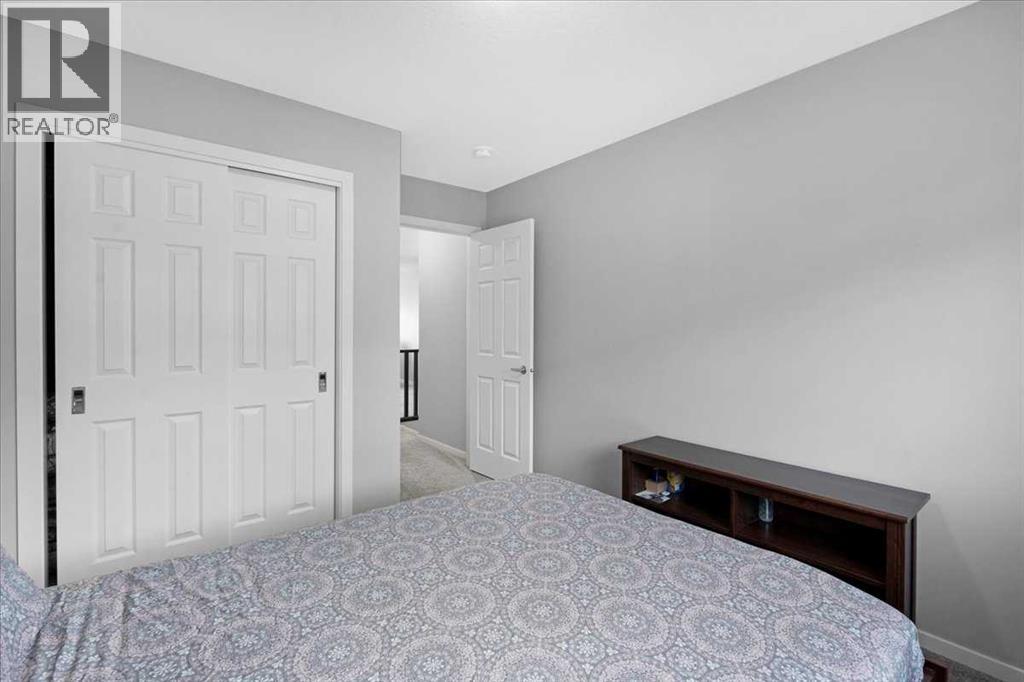 Photo 31 of 93 Yorkville Terrace Sw, Calgary AB