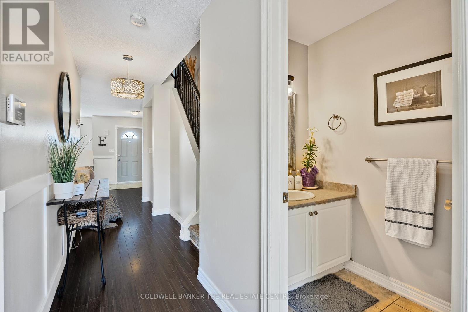Photo 14 of 10 234 Cundles Road E, Barrie ON