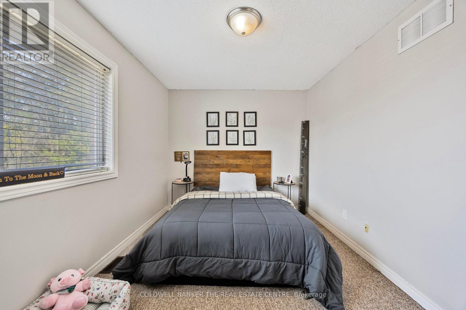 Photo 24 of 10 234 Cundles Road E, Barrie ON