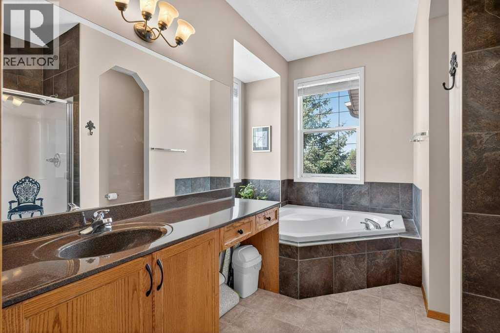 Photo 28 of 504 Panatella Court Nw, Calgary AB