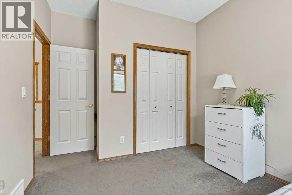 Photo 30 of 504 Panatella Court Nw, Calgary AB