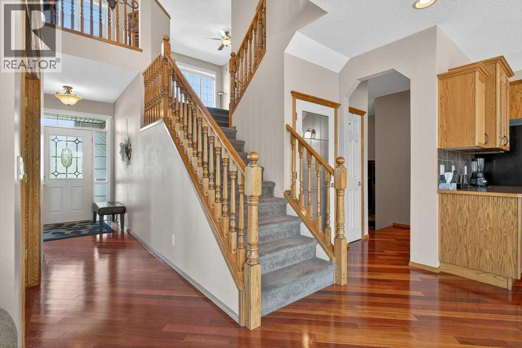 Photo 20 of 504 Panatella Court Nw, Calgary AB