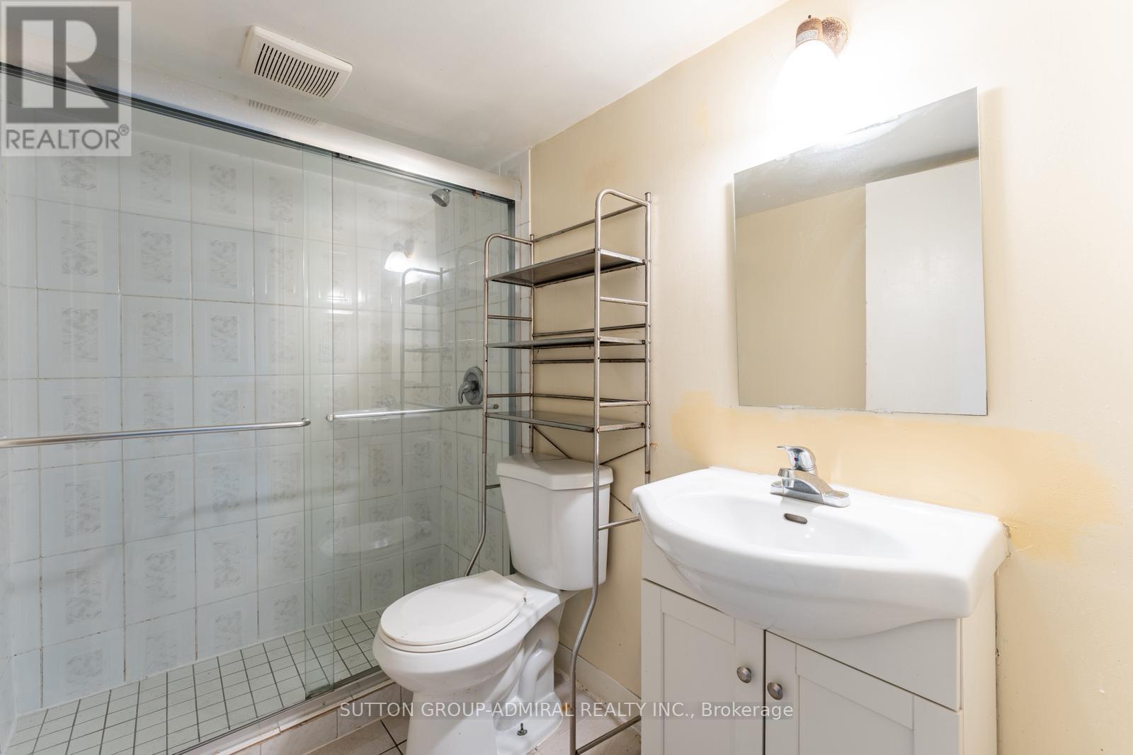 Photo 10 of Basement 82 Caines Avenue, Toronto ON