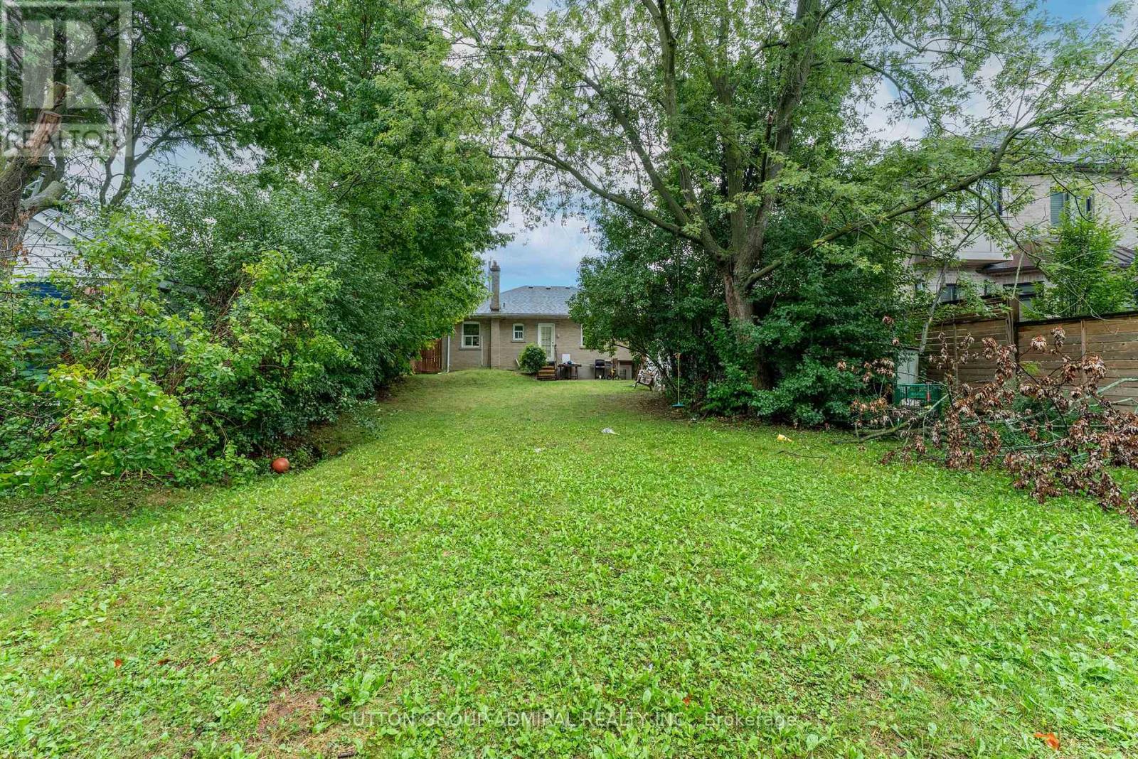 Photo 4 of Basement 82 Caines Avenue, Toronto ON