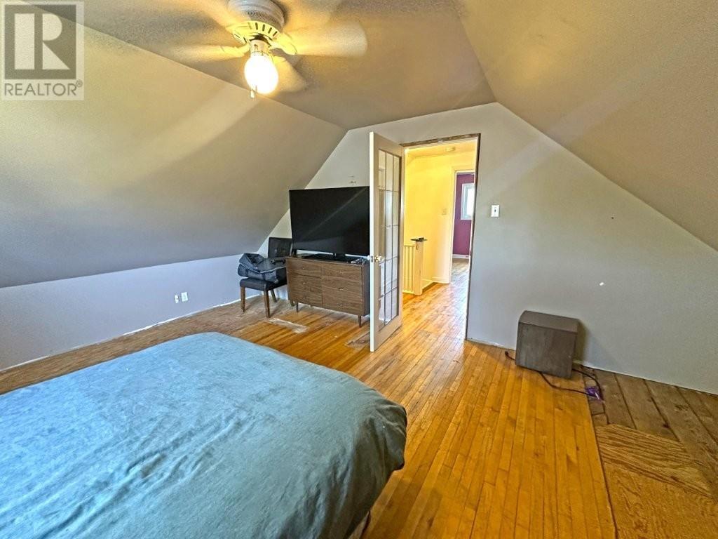 Photo 28 of 66 Hudson Drive, Terrace Bay ON