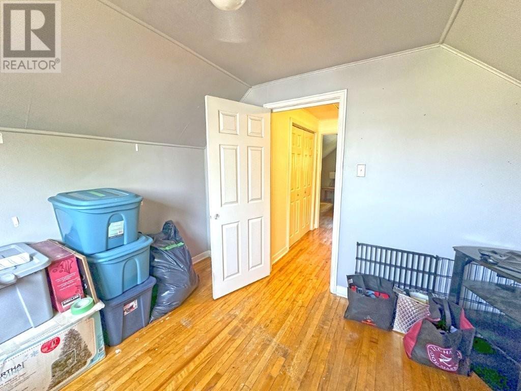Photo 26 of 66 Hudson Drive, Terrace Bay ON