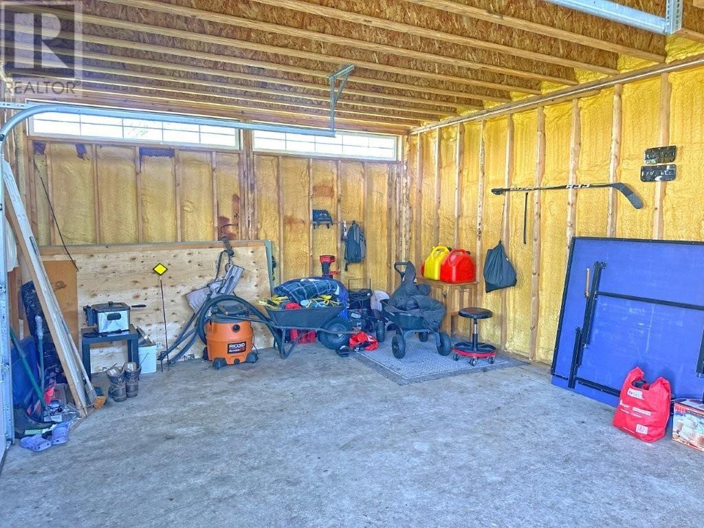 Photo 46 of 66 Hudson Drive, Terrace Bay ON