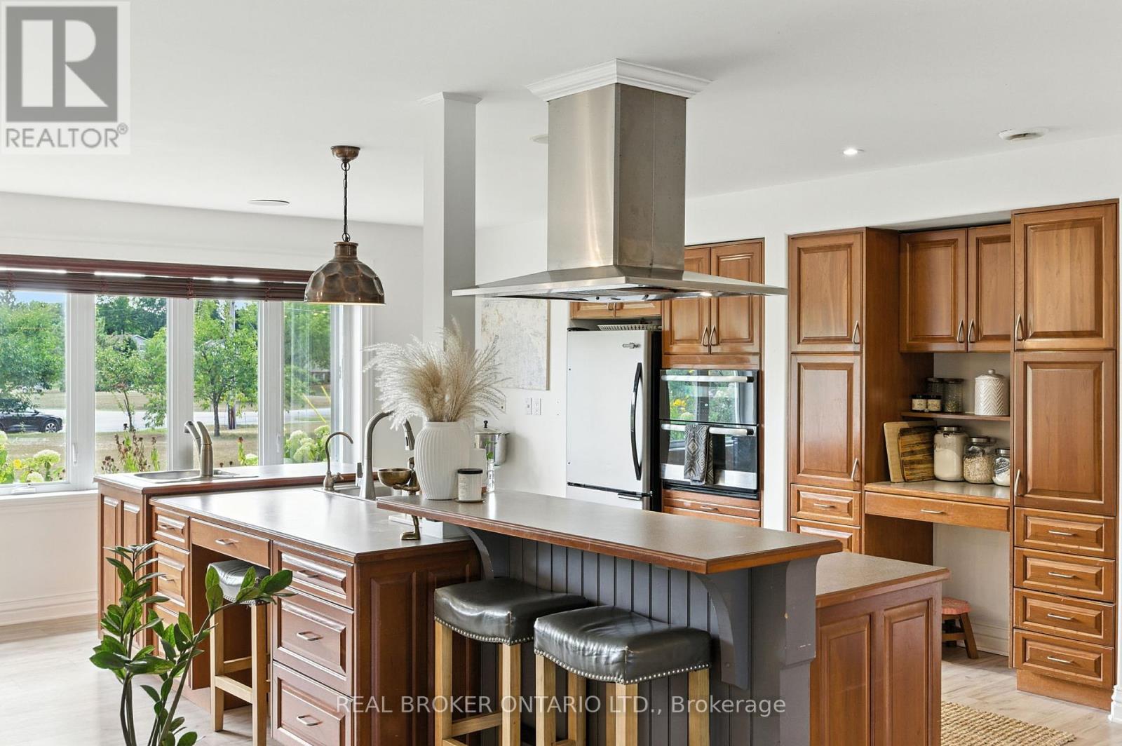 Photo 19 of 39 Cambridge Court, North Grenville ON