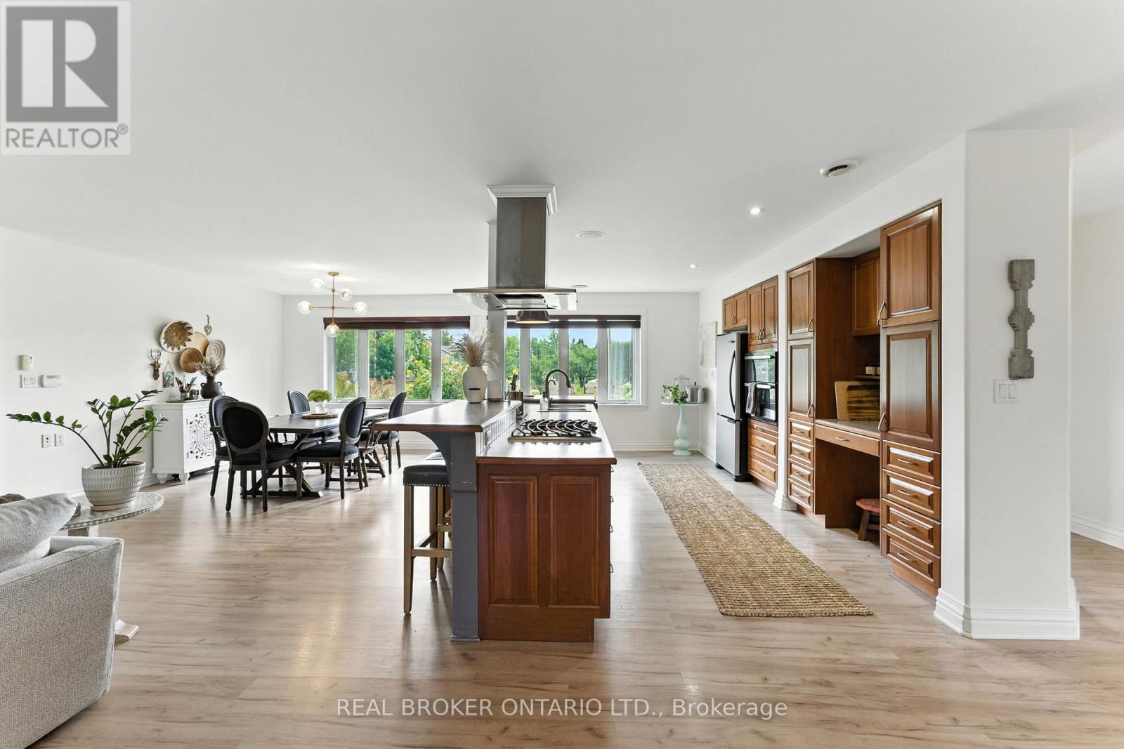Photo 21 of 39 Cambridge Court, North Grenville ON