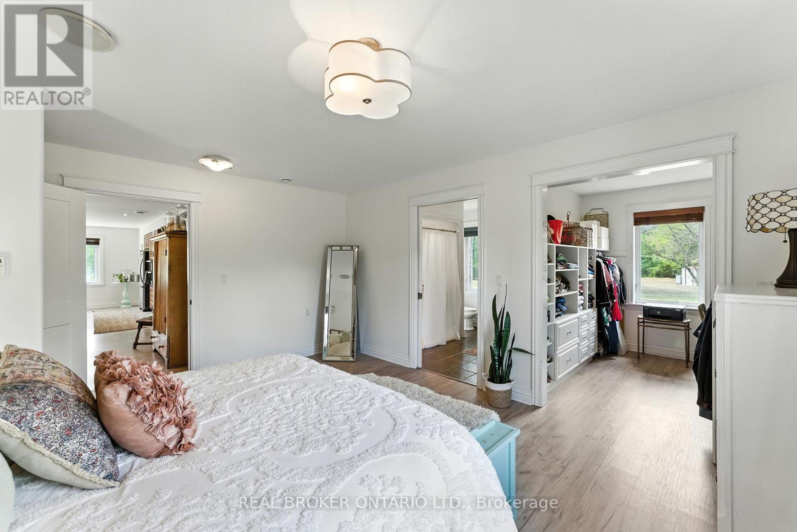 Photo 28 of 39 Cambridge Court, North Grenville ON