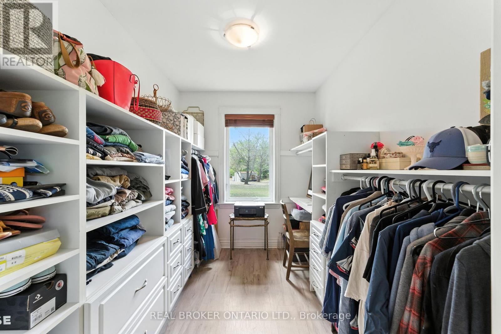 Photo 29 of 39 Cambridge Court, North Grenville ON
