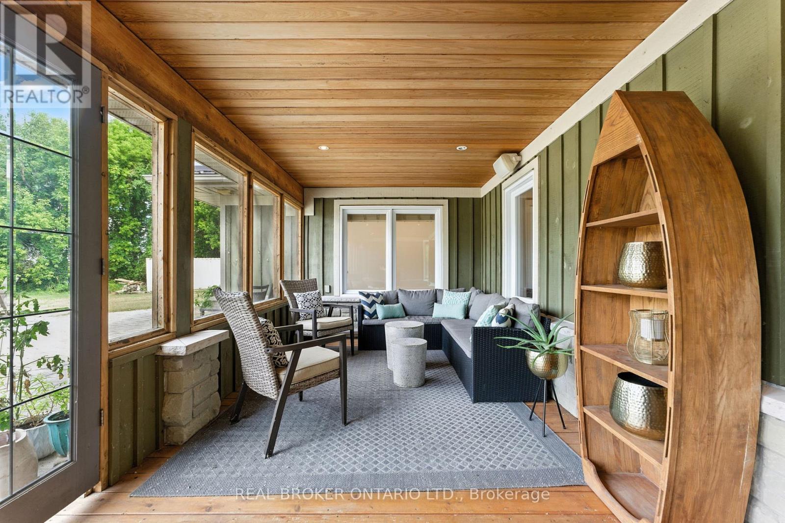 Photo 43 of 39 Cambridge Court, North Grenville ON