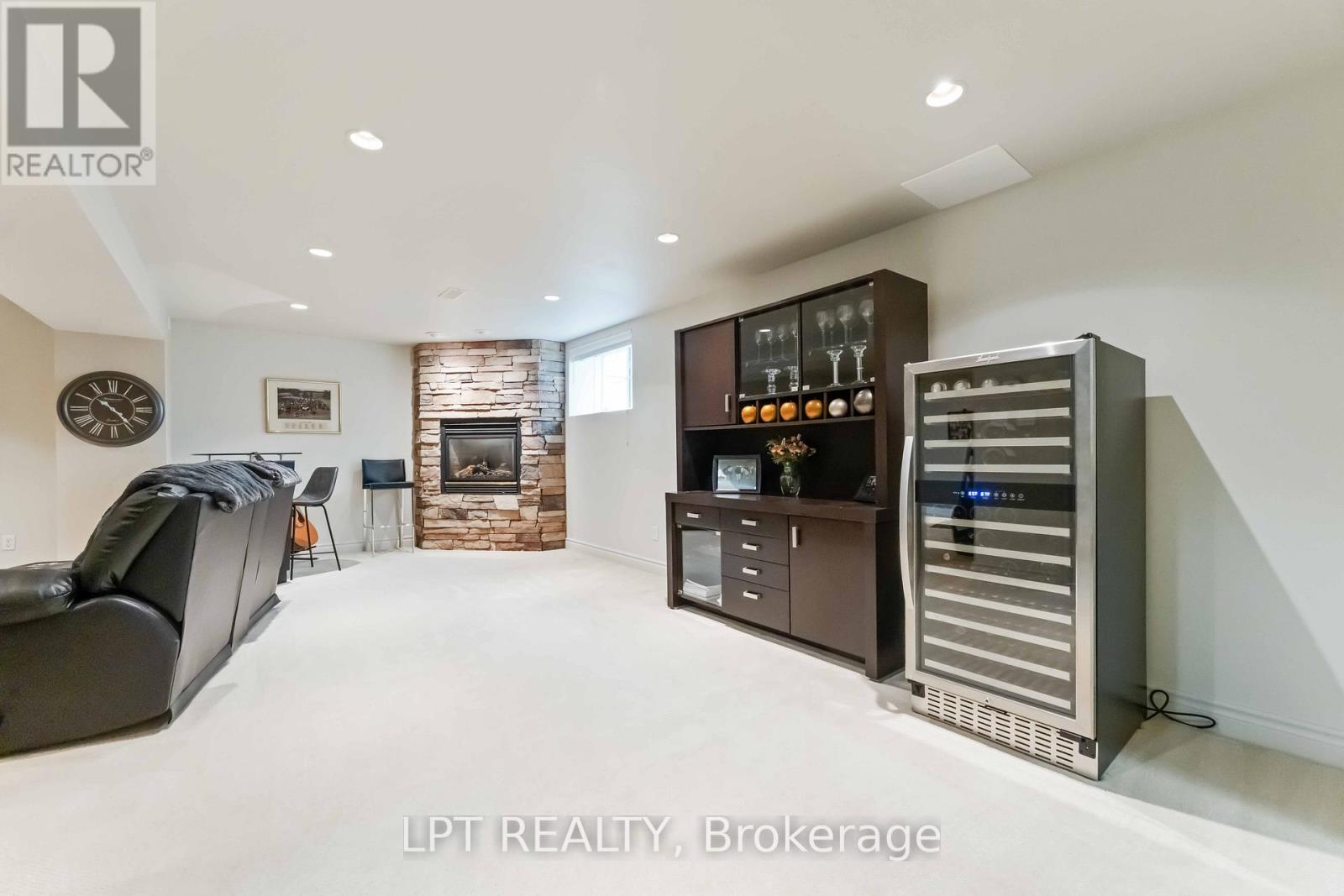 Photo 28 of 156 Riverstone Drive, Ottawa ON