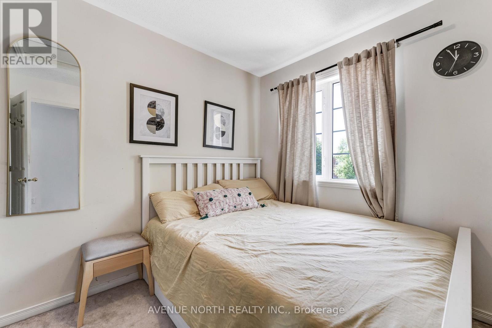 Photo 20 of 51 Mullcraft Crescent, Ottawa ON