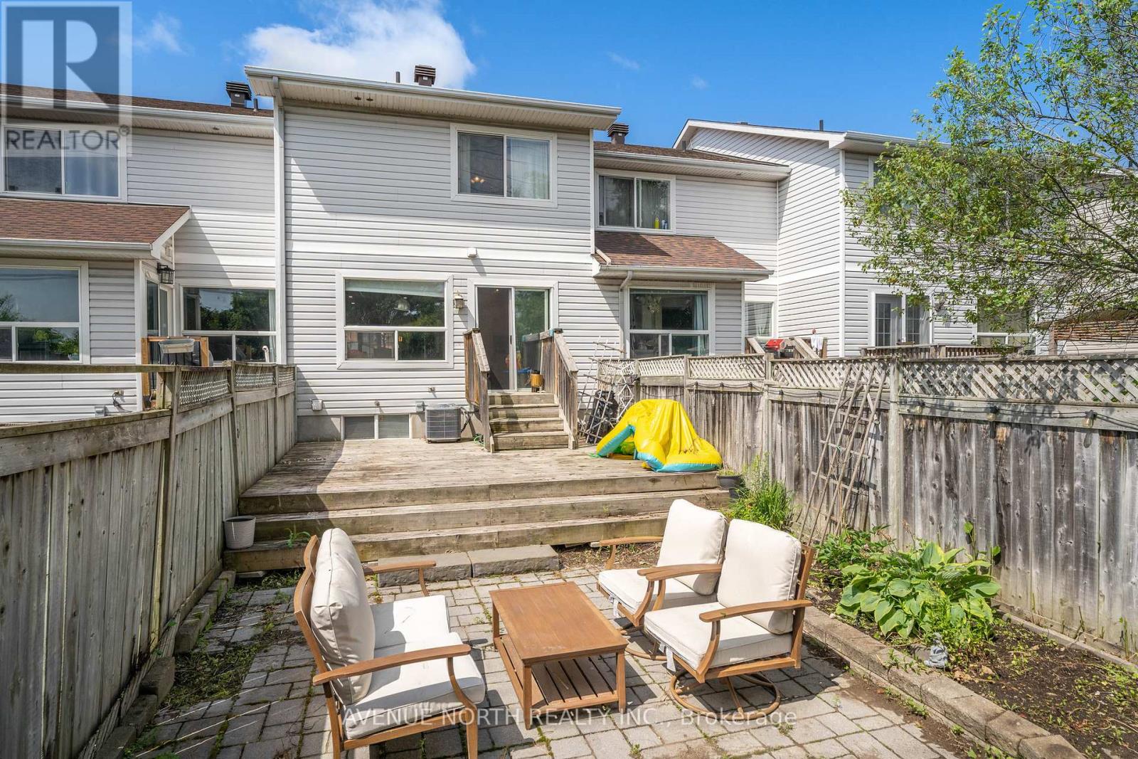 Photo 29 of 51 Mullcraft Crescent, Ottawa ON