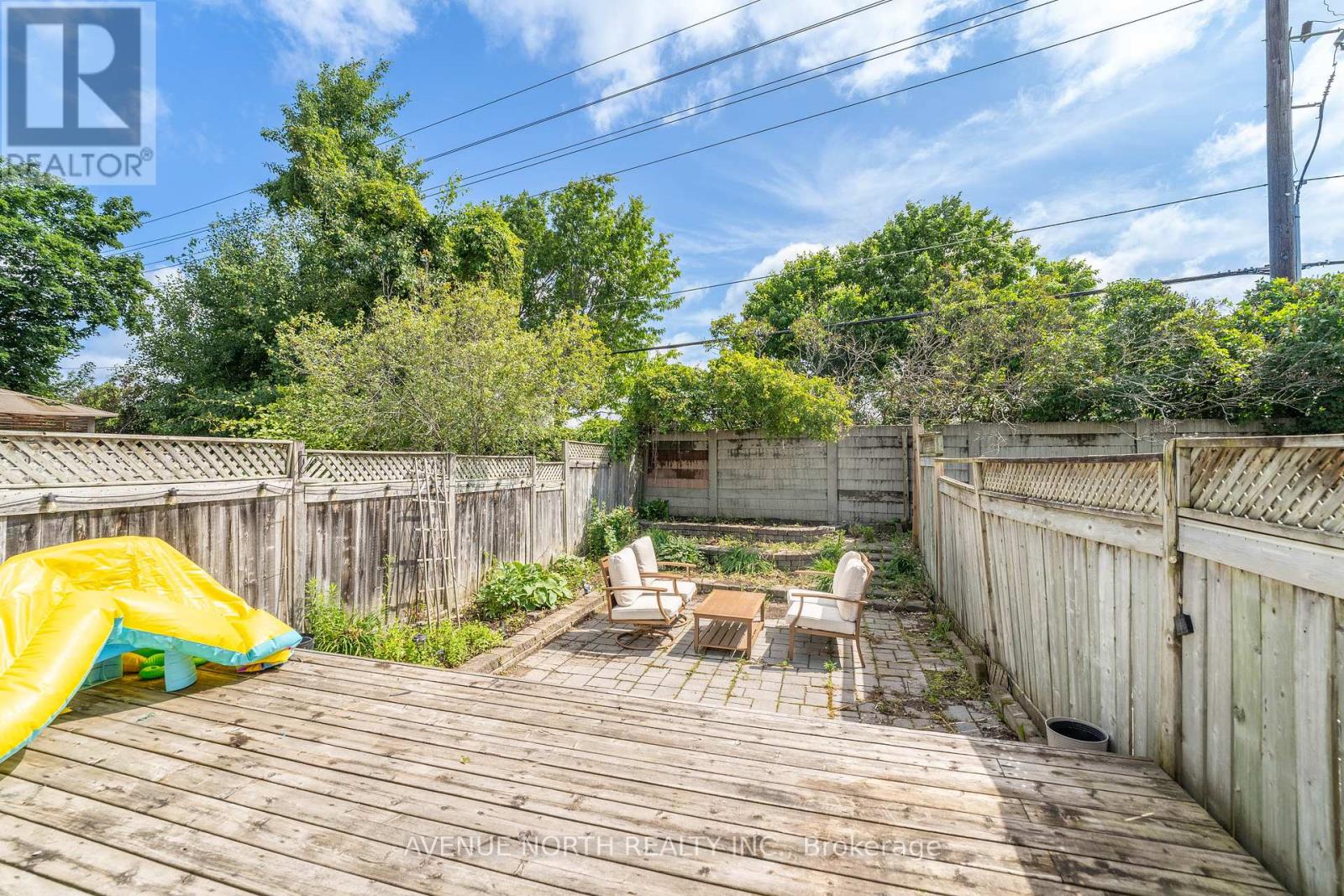 Photo 31 of 51 Mullcraft Crescent, Ottawa ON
