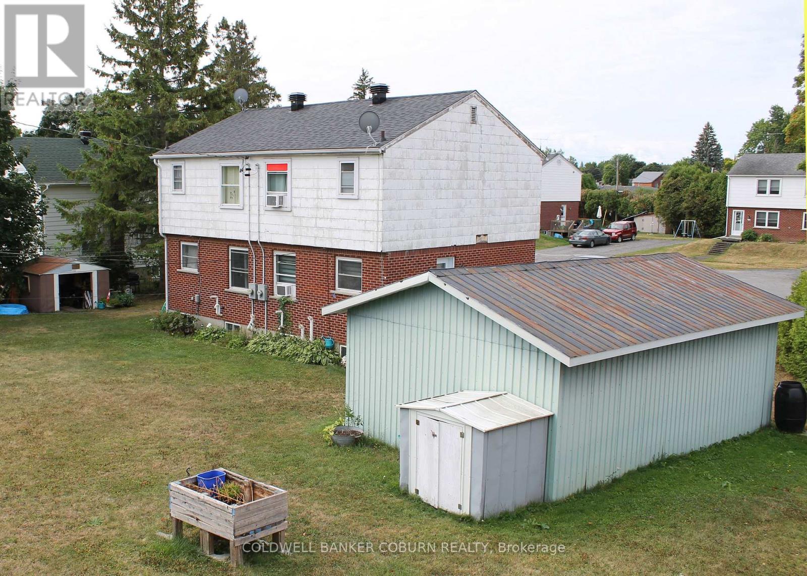 Photo 12 of 21 23 Casselman Road, South Dundas ON