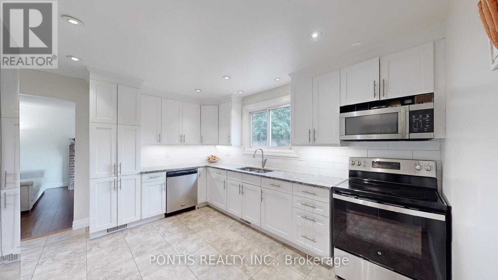 Photo 16 of 3014 Oka Road, Mississauga ON
