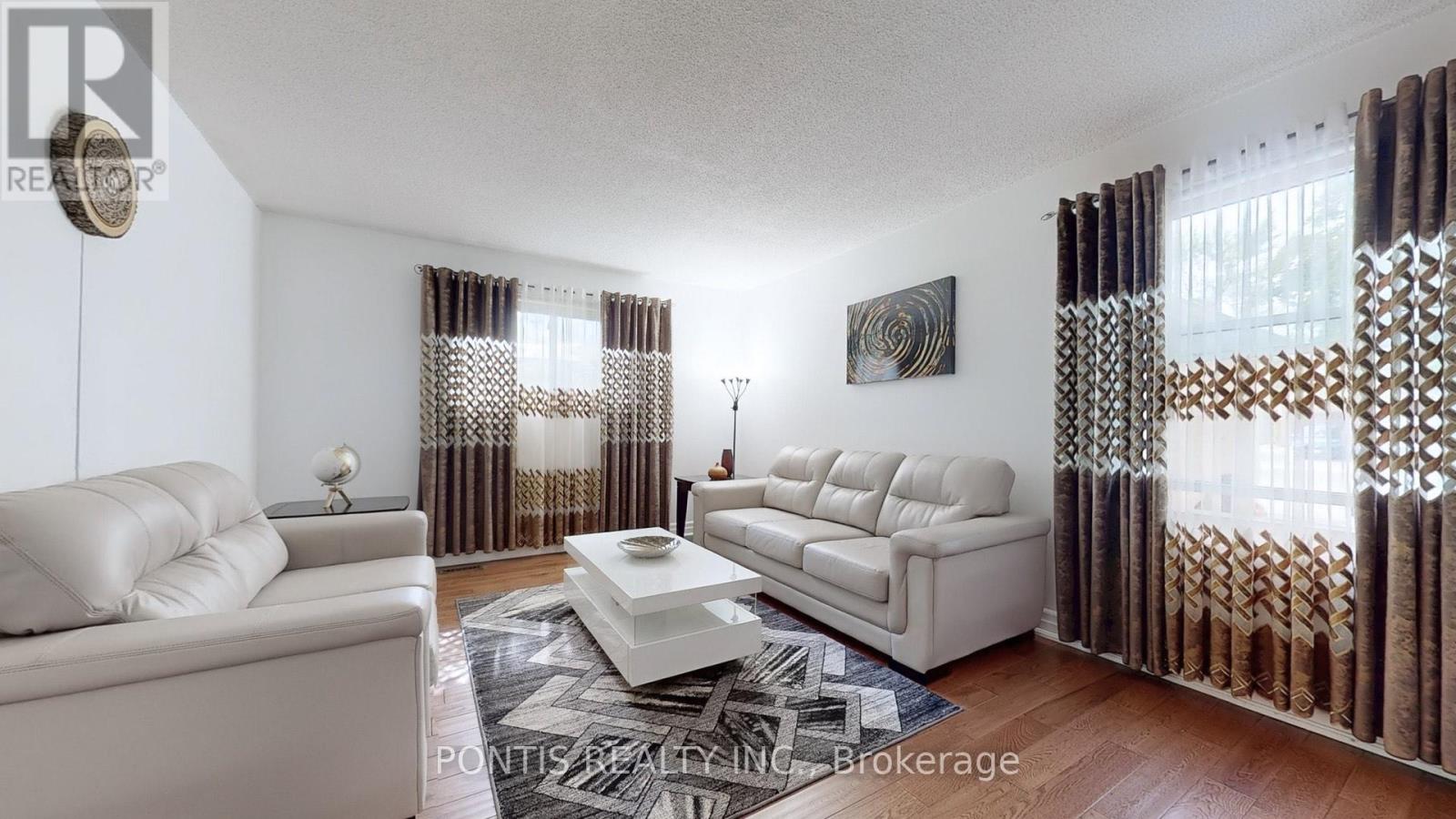 Photo 4 of 3014 Oka Road, Mississauga ON