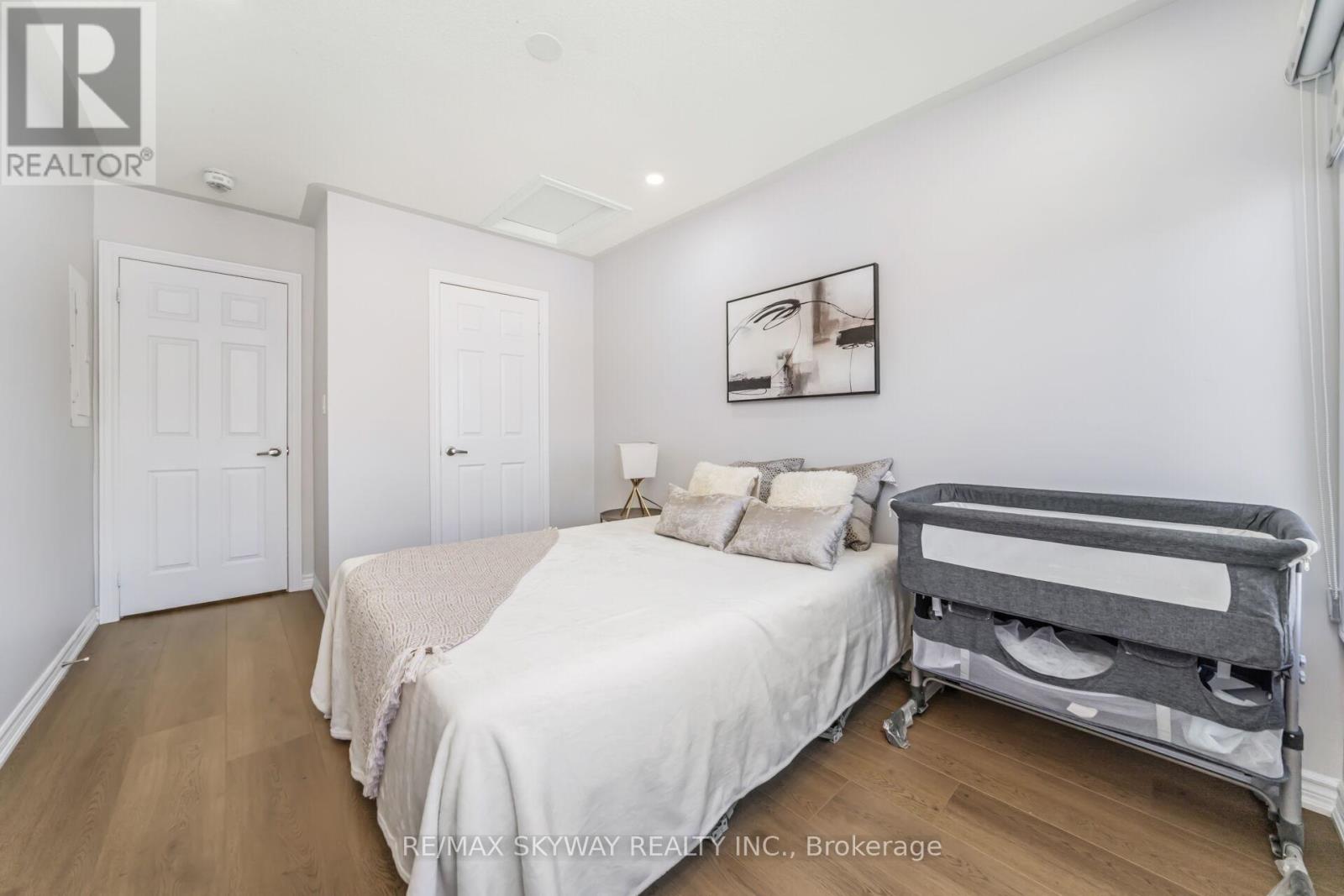Photo 33 of 22 200 Veterans Drive, Brampton ON