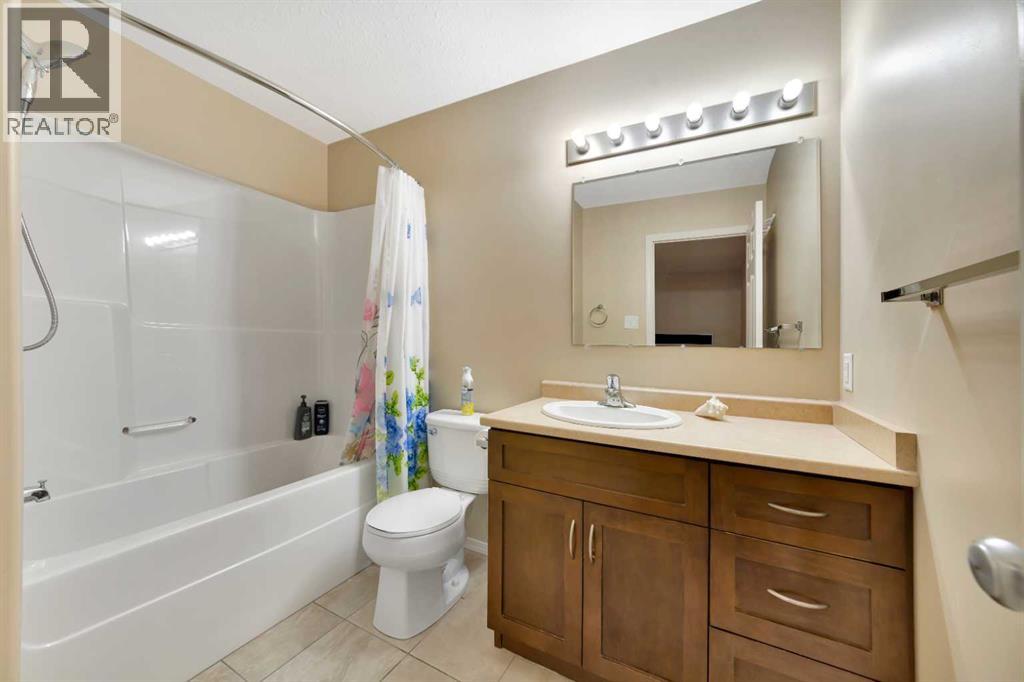 Photo 14 of 1 1407 53 Avenue, Lloydminster AB