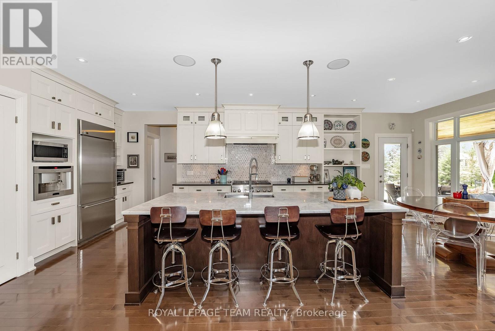Photo 8 of 6290 Emerald Links Drive, Ottawa ON