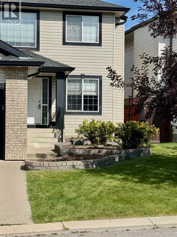 Photo 2 of 6 Royal Birkdale Court Nw, Calgary AB