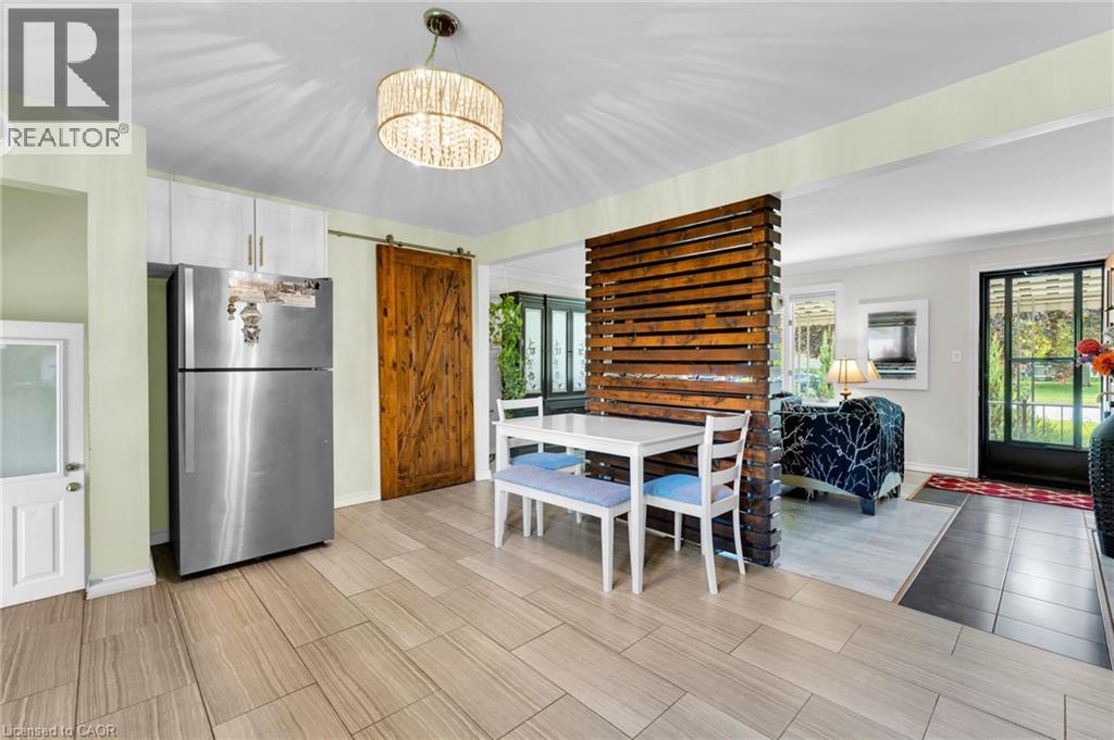 Photo 12 of 19 Kinnard Road, Brantford ON