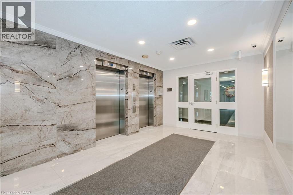Photo 3 of 5090 Pinedale Avenue Unit 1107, Burlington ON